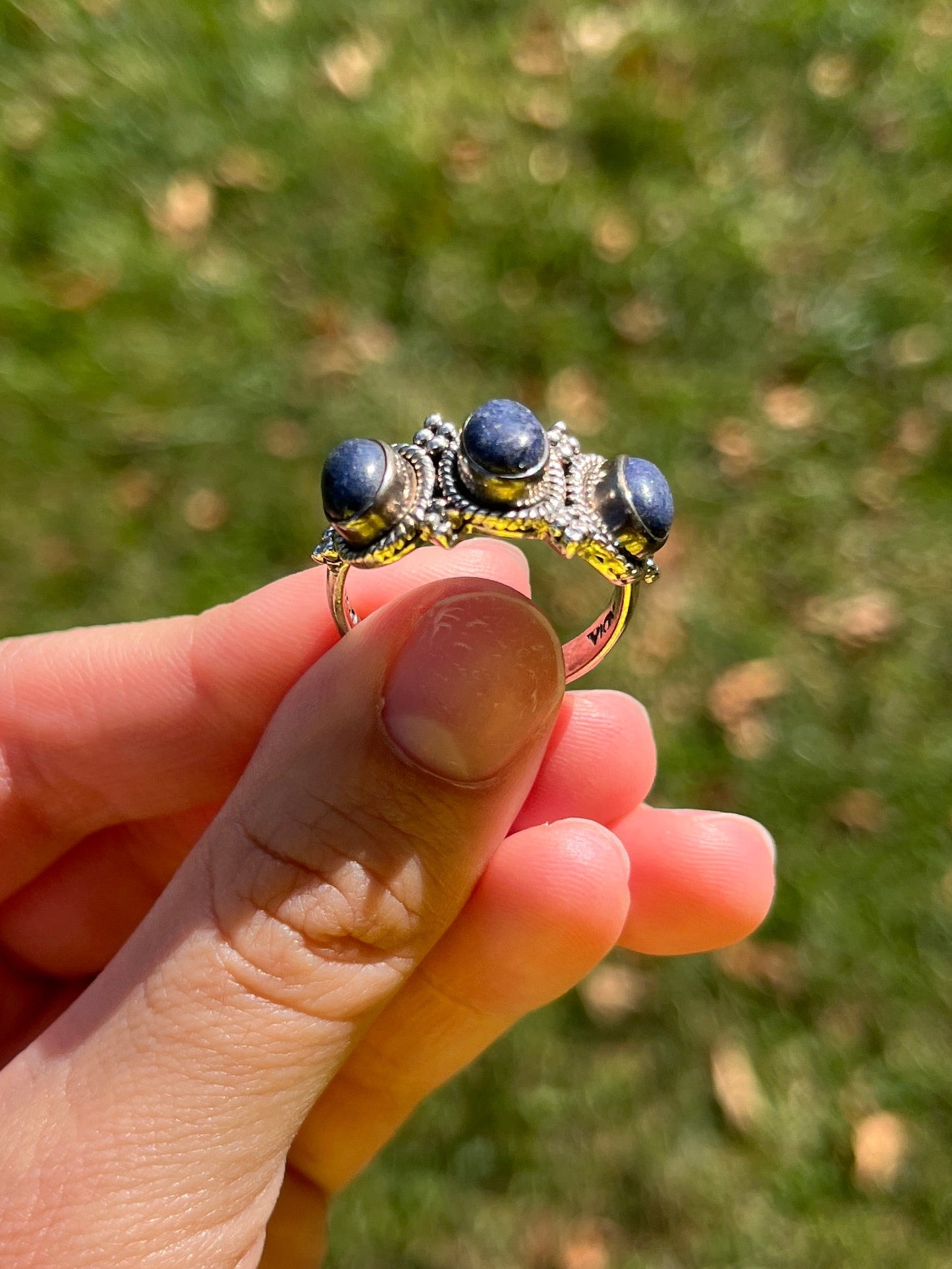 Lapiz 3 Oval Stone Silver Ring