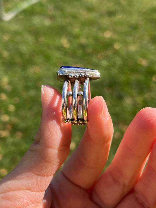 Triangular Lapiz Fashion Ring